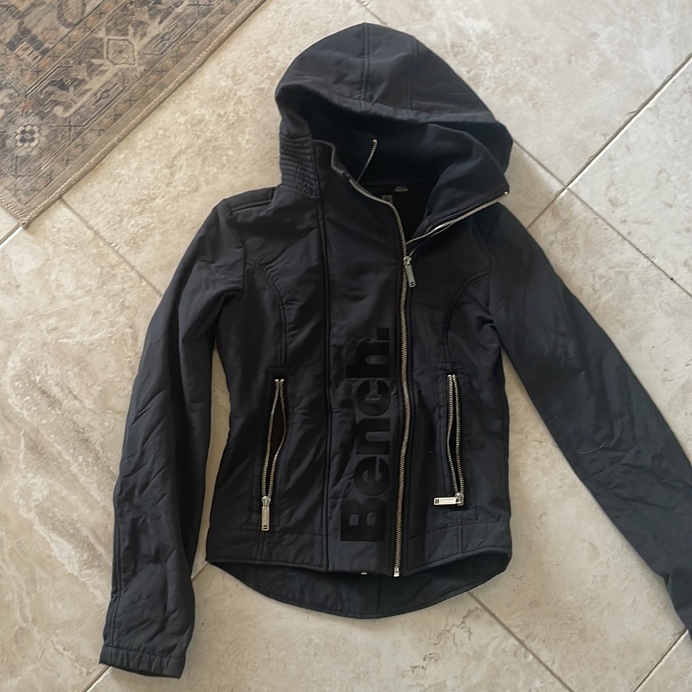 Bench coat
